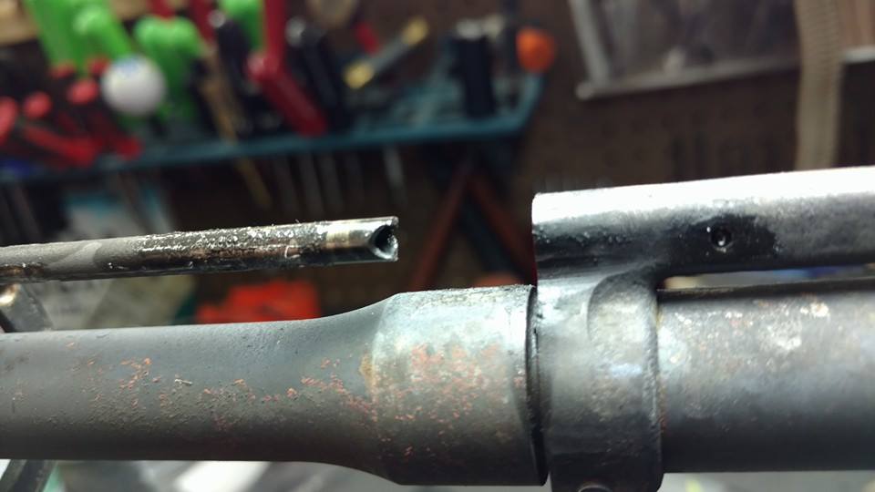 Broken gas tube with weapon still functioning